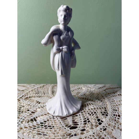 Vintage 50's Glam Lady White Ceramic Bud Vase Ruben Originals - Picture 16 of 16